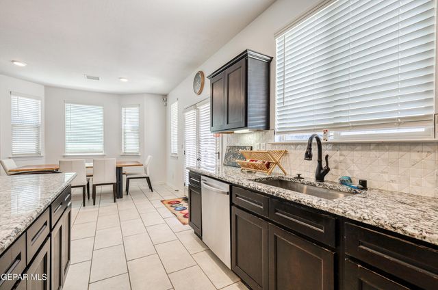 1811 RITZY LOU Place, El Paso, TX 79928