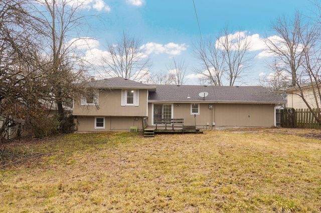 2516 W Blackburn Drive, Springfield, MO 65807
