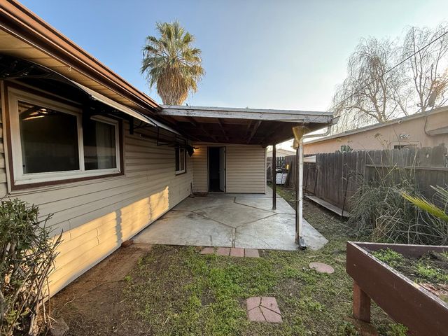 885 Del Monte Ct, Manteca, CA 95336