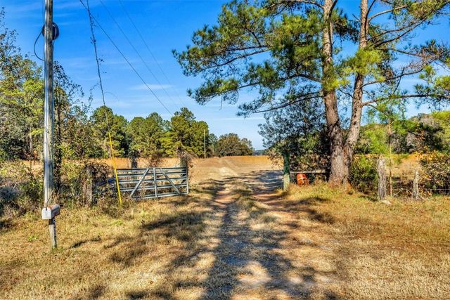 580 Old Gress Island Road, Midway, GA 31320