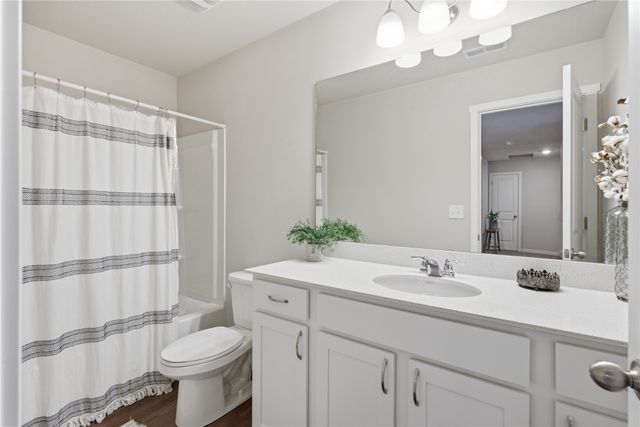 9567 Capstone Court, West Des Moines, IA 50266