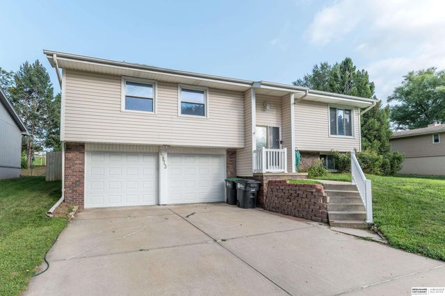 4973 S 147th Street, Omaha, NE 68137