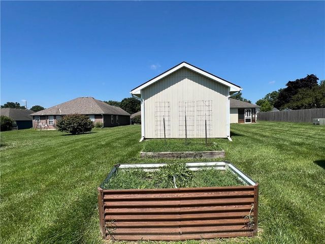 610 S Connor Street, Odessa, MO 64076