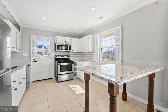 501 HANSON AVE, Fredericksburg, VA 22401