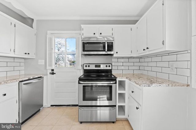 501 HANSON AVE, Fredericksburg, VA 22401