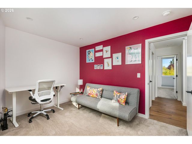 7168 N VANCOUVER Ave, Portland, OR 97217