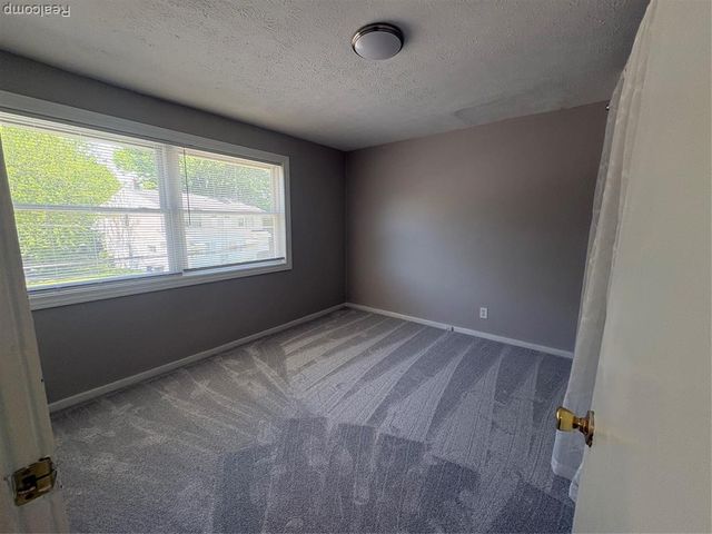 33514 Berville, Westland, MI 48186