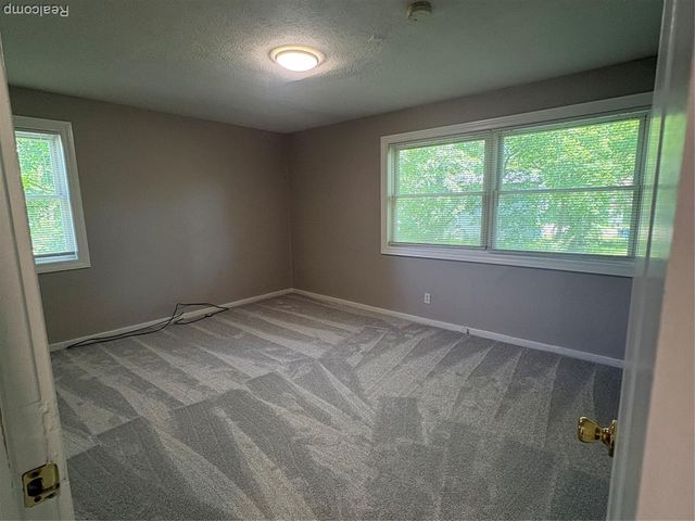 33514 Berville, Westland, MI 48186