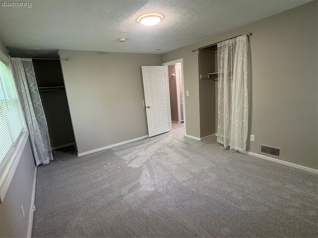 33514 Berville, Westland, MI 48186