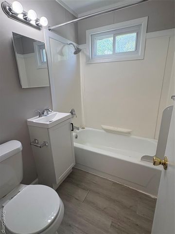 33514 Berville, Westland, MI 48186