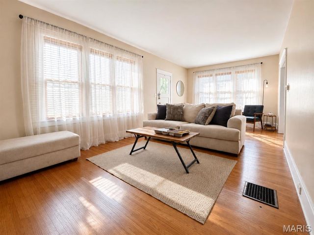 2320 Sanford Avenue, Alton, IL 62002