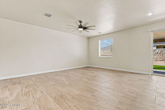 3543 King Fisher Street, Las Cruces, NM 88012
