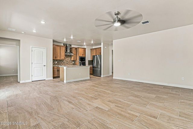 3543 King Fisher Street, Las Cruces, NM 88012