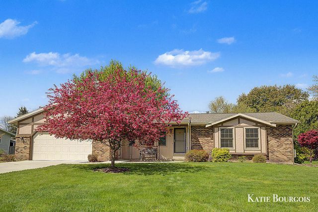 961 Maplerow Avenue Nw, City Of Walker, MI 49534