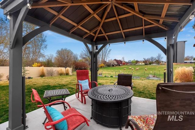 2996 E Onyx Ct, Nampa, ID 83686