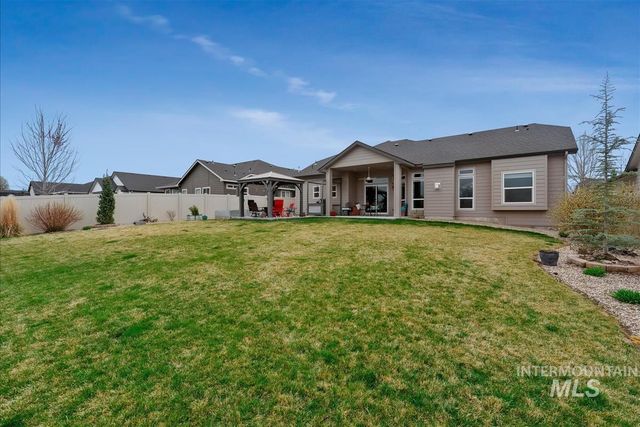 2996 E Onyx Ct, Nampa, ID 83686