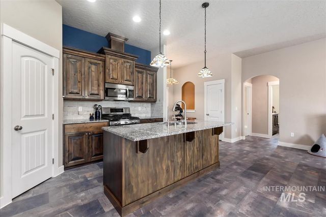 2996 E Onyx Ct, Nampa, ID 83686