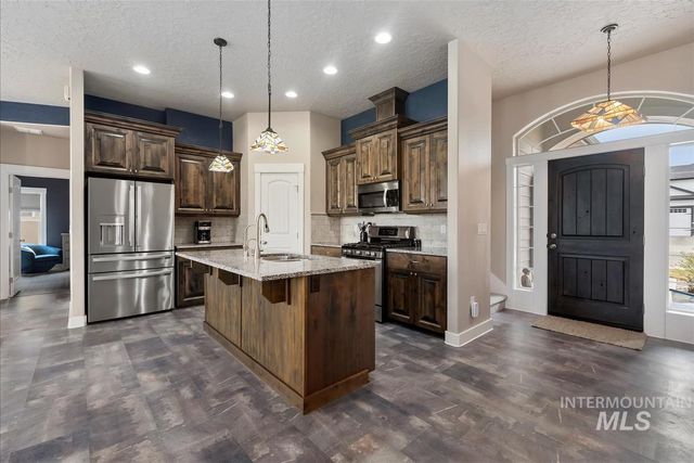 2996 E Onyx Ct, Nampa, ID 83686