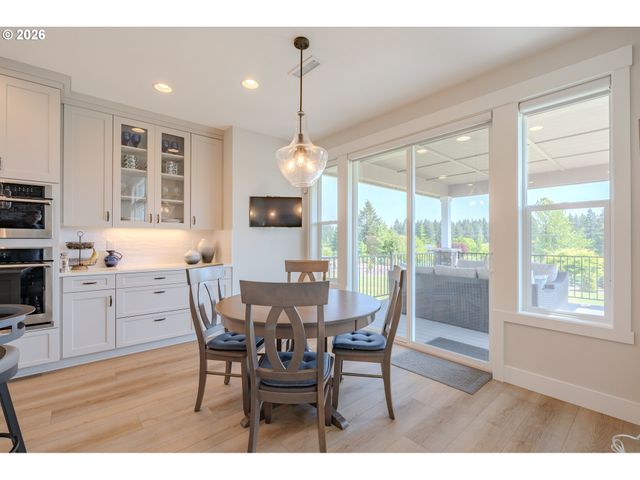 35127 Ne 92ND Ct, La Center, WA 98629