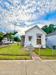 1328 S 17th St, Louisville, KY 40210