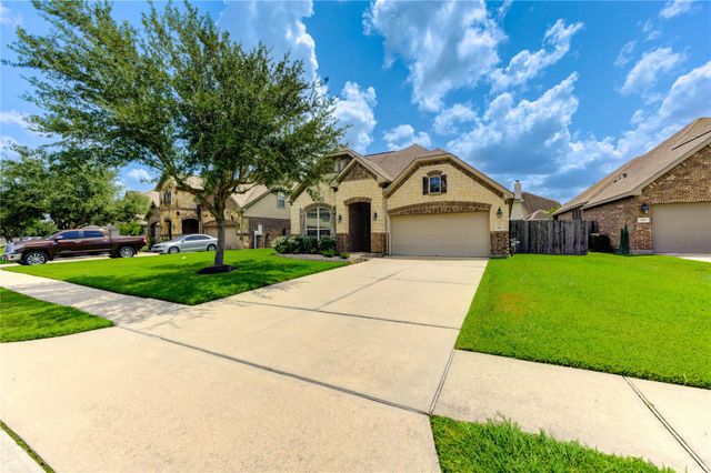 298 Clearwood Drive, League City, TX 77573
