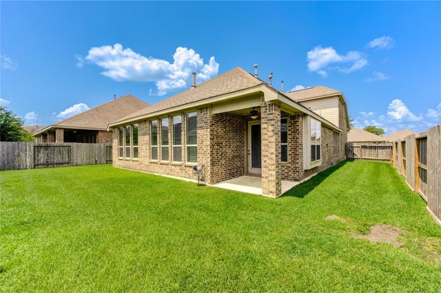 298 Clearwood Drive, League City, TX 77573