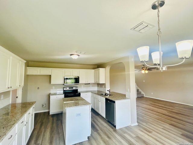 322 CANDY DR, Converse, TX 78109