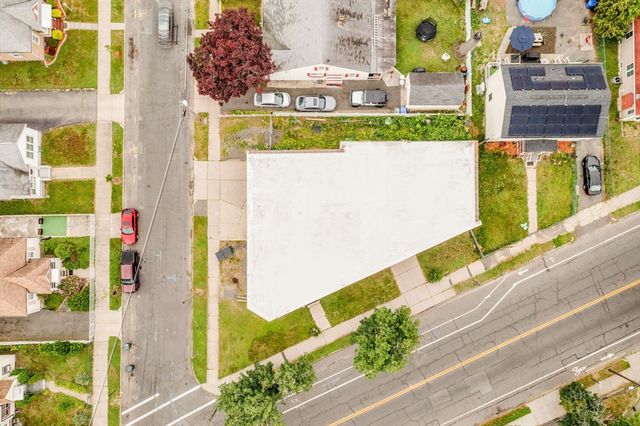 218-226 Saint James Blvd, Springfield, MA 01104