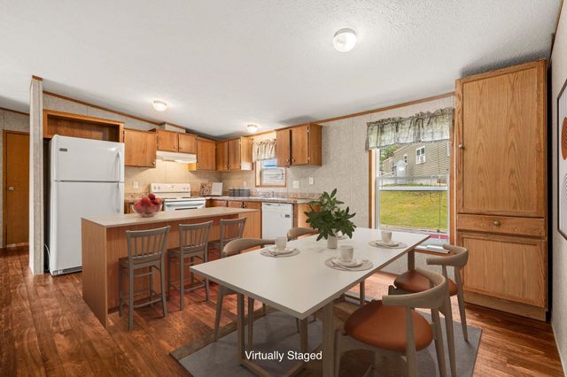 5 N Fuchsia Drive, Rochester, NH 03867