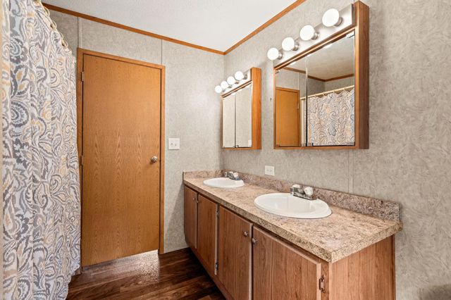 5 N Fuchsia Drive, Rochester, NH 03867