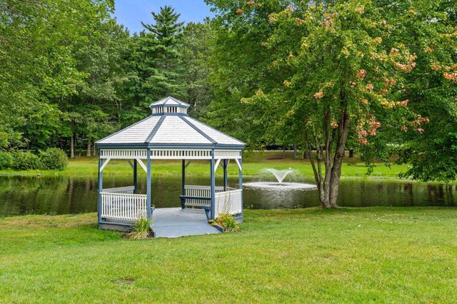 5 N Fuchsia Drive, Rochester, NH 03867