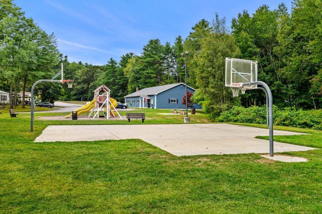 5 N Fuchsia Drive, Rochester, NH 03867