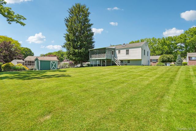 12 Bayview Drive, Stony Point, NY 10980
