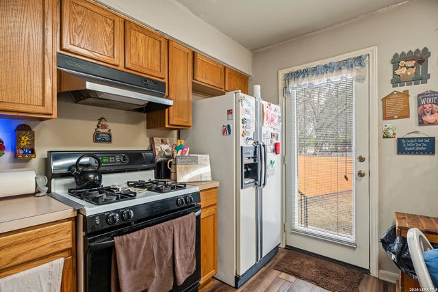 13651 Bridgeview, San Antonio, TX 78247