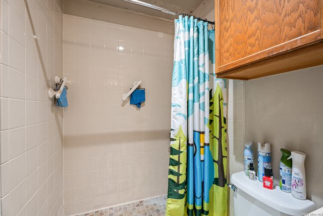 13651 Bridgeview, San Antonio, TX 78247