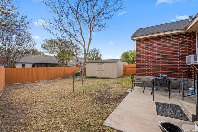 13651 Bridgeview, San Antonio, TX 78247