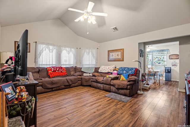 13651 Bridgeview, San Antonio, TX 78247