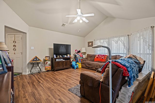 13651 Bridgeview, San Antonio, TX 78247