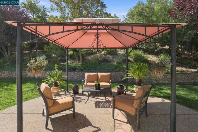 4035 Lilac Ridge Rd, San Ramon, CA 94582