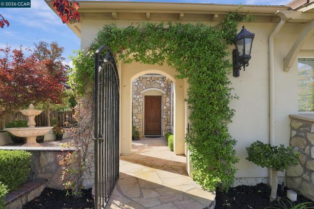 4035 Lilac Ridge Rd, San Ramon, CA 94582