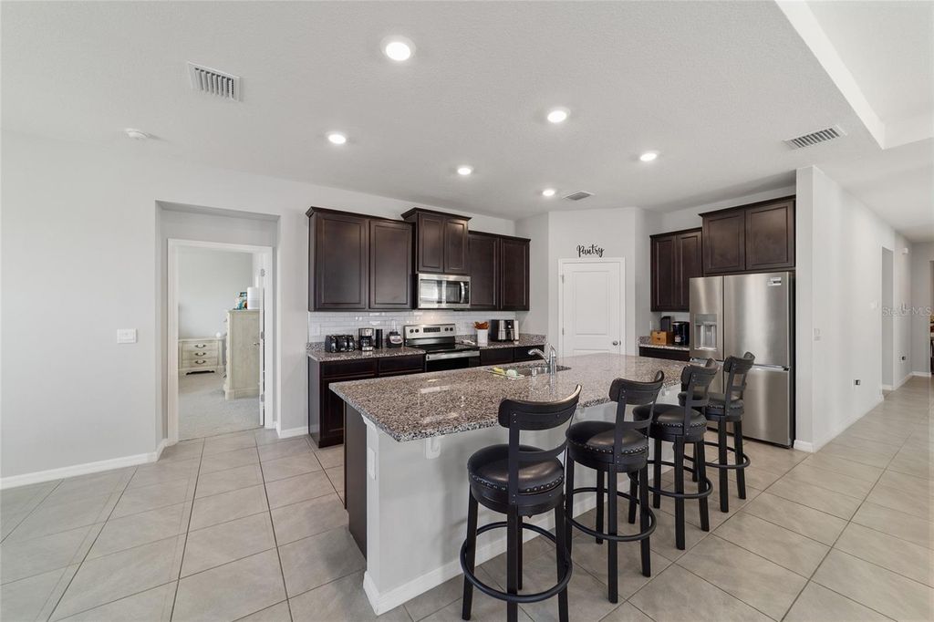 Image 31 of property listing at 5902 SW 80TH PLACE, Ocala, FL 34476