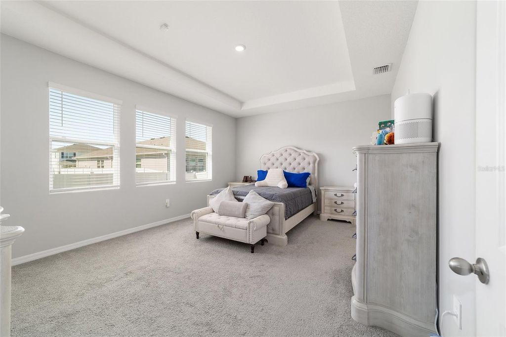 Image 41 of property listing at 5902 SW 80TH PLACE, Ocala, FL 34476