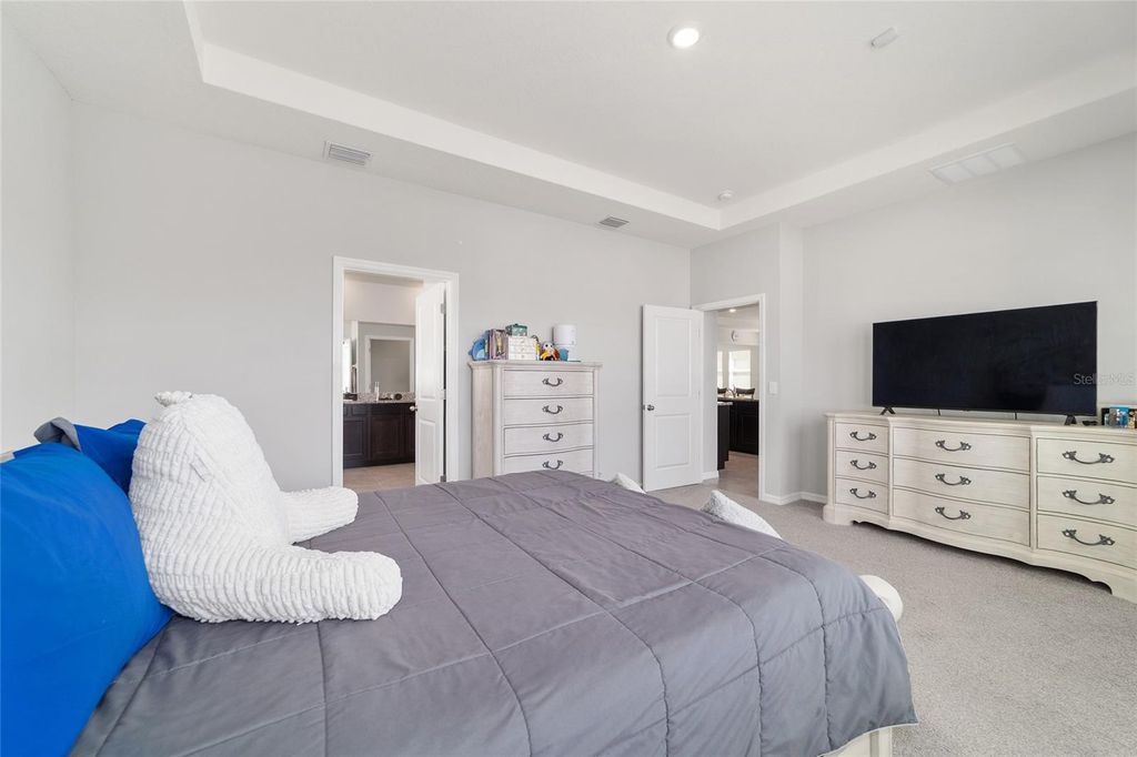 Image 43 of property listing at 5902 SW 80TH PLACE, Ocala, FL 34476