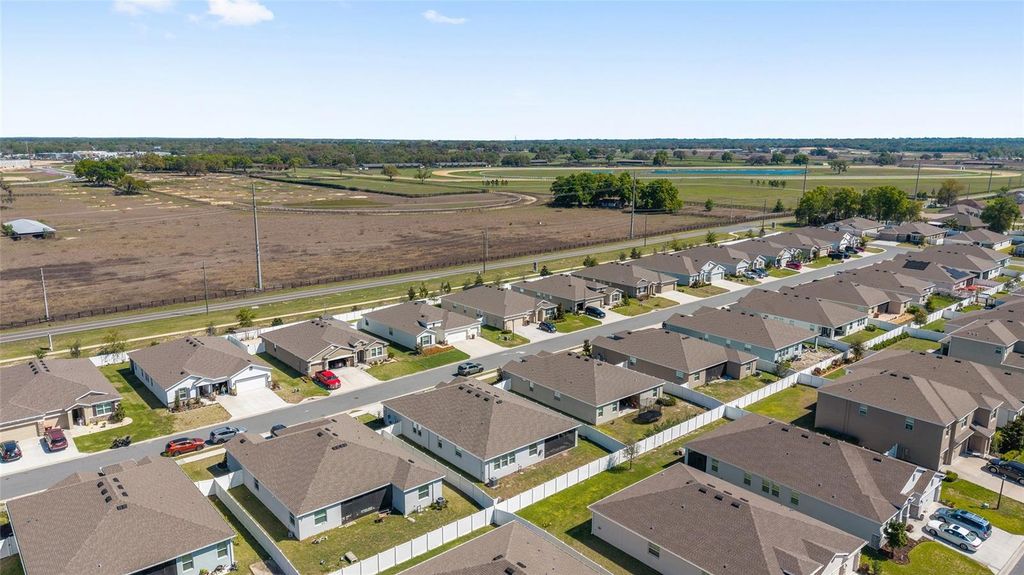 Image 79 of property listing at 5902 SW 80TH PLACE, Ocala, FL 34476