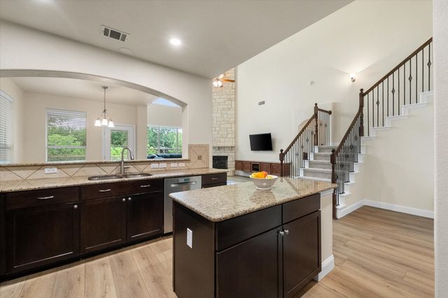 4421 Don Drive, Mansfield, TX 76063