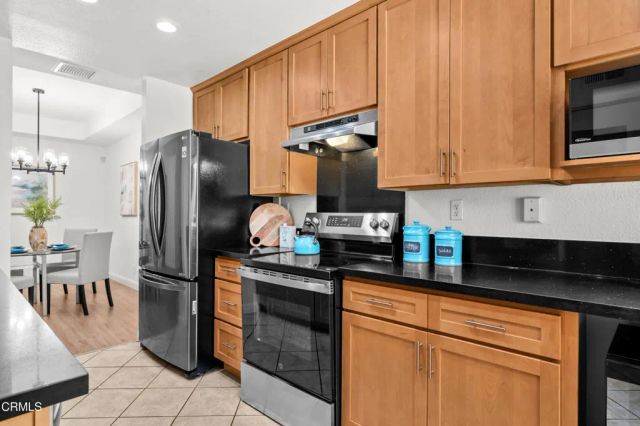 4200 Via Arbolada 123, Los Angeles, CA 90042