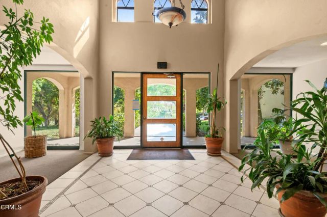 4200 Via Arbolada 123, Los Angeles, CA 90042