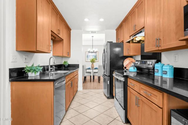 4200 Via Arbolada 123, Los Angeles, CA 90042