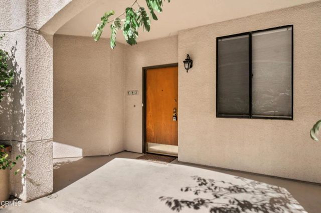 4200 Via Arbolada 123, Los Angeles, CA 90042