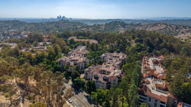4200 Via Arbolada 123, Los Angeles, CA 90042